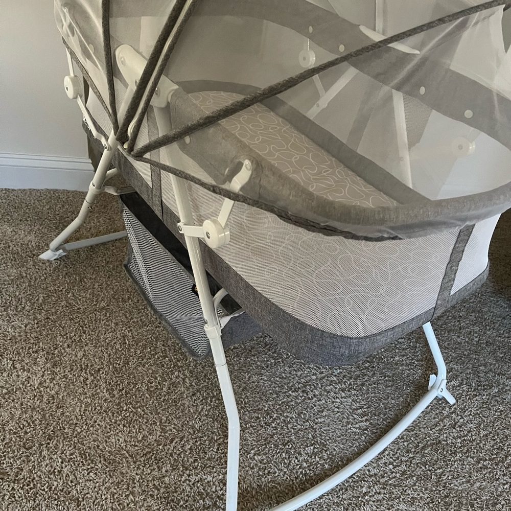 Bassinet baby